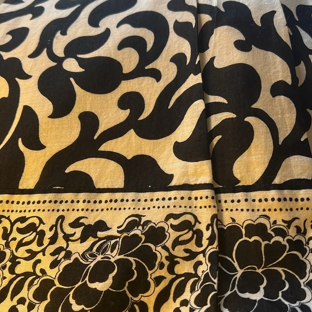 Ann Taylor Florentine Beige/Black Scroll Cotton Flat Pleat Side Zip Skirt Size 0